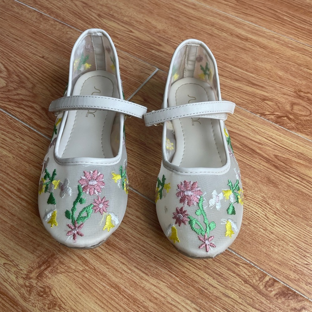 Sugar Girl Embroidered Floral Flat Dress Shoes